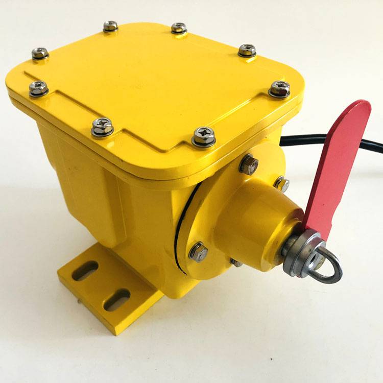 ZL-B-800膠帶輸送機(jī)撕裂保護(hù)裝置、ZLK-II縱向撕裂開(kāi)關(guān)常開(kāi)常閉廠家